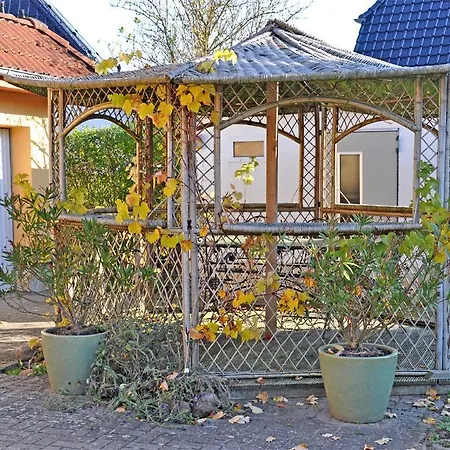 Untergoehren See 8 *