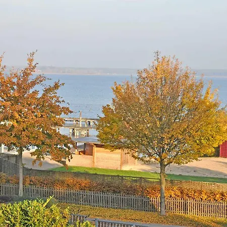 Holiday home Untergoehren See 8 *