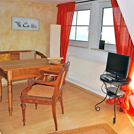 Untergoehren See 8 *
